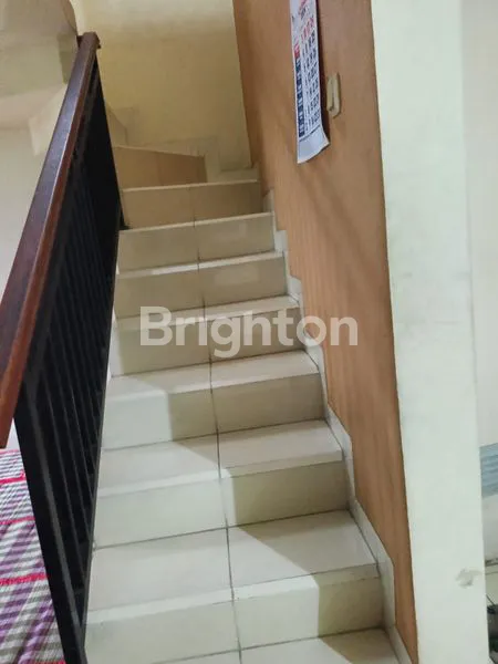 image DIJUAL CEPAT RUMAH 2 LANTAI JL. PULO SIRIH, PEKAYON JAYA – BEKASI SELATAN  LOKASI SUPER STRATEGIS, LINGKUNGAN NYAMAN, DAN BEBAS BANJIR. COCOK UNTUK HUNIAN KELUARGA MAUPUN INVESTASI (4)