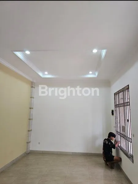 image RUMAH SIAP HUNI, 3+1 KT, CLUSTER NYAMAN KARAWACI (4)