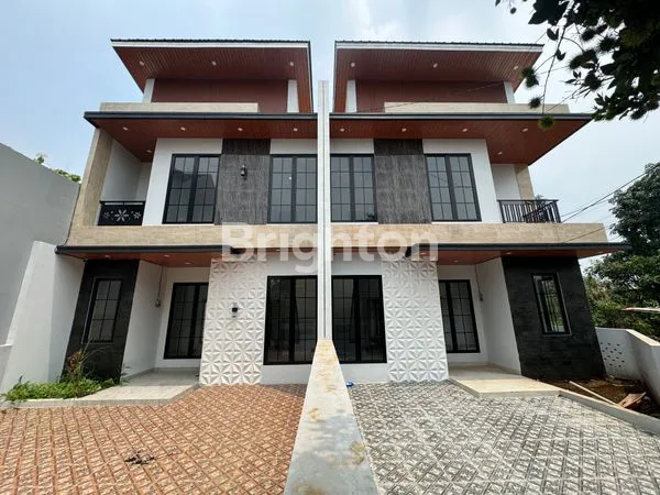 image RUMAH 2 LANTAI SIAP HUNI DI CIBINONG, LT 127M² (1)