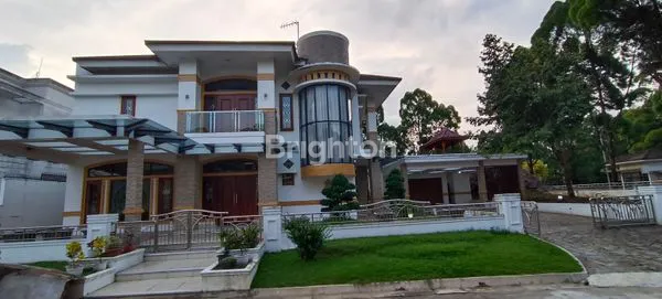 image RUMAH ROYAL SUMATERA MEDAN SELAYANG (1)
