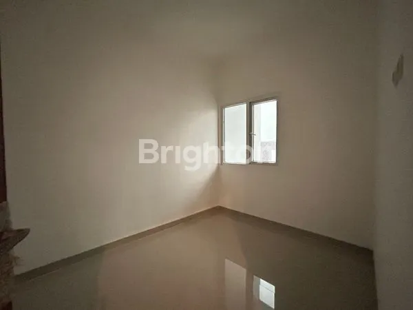 image RUMAH SIAP HUNI 2 LANTAI DI CIBINONG, TANPA DP! (7)