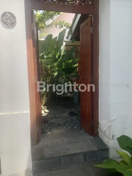 image VILLA 2BEDROOM VIEW SAWAH DEKAT PANTAI SESEH (1)