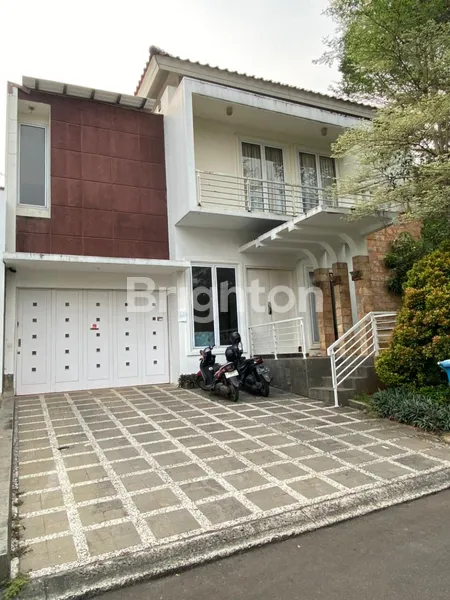 image LUXURY RESIDENCE AT THE GREEN BSD (1)