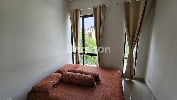 image RUMAH CANTIK 2 LANTAI DI CASTILLA BSD (4)