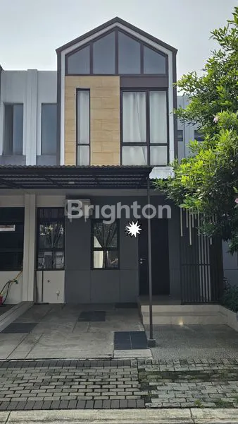 image RUMAH CANTIK 2 LANTAI DI CASTILLA BSD (1)