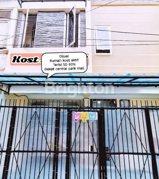 image RUMAH KOS BAGUS 3LT AKTIF SELALU PENUH INCOME DIBAWAH 50JUTA PERBULAN DEKAT CENTRAL PARK MALL TANJUNG DUREN (3)