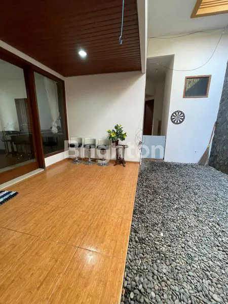 image RUMAH SIAP HUNI DI KOMPLEK PERUMAHAN EXCLUSIVE (8)