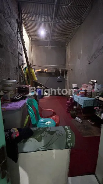 image RUMAH SHM 2 LANTAI DI JELAMBAR (3)