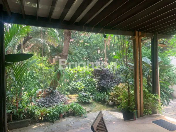 image RUMAH KLASIK KEBAYORAN BARU JAKARTA SELATAN (6)