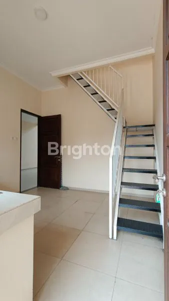 image RUMAH MEWAH 2 LANTAI DI CIMANGGIS, LT 185 LB 190 (6)