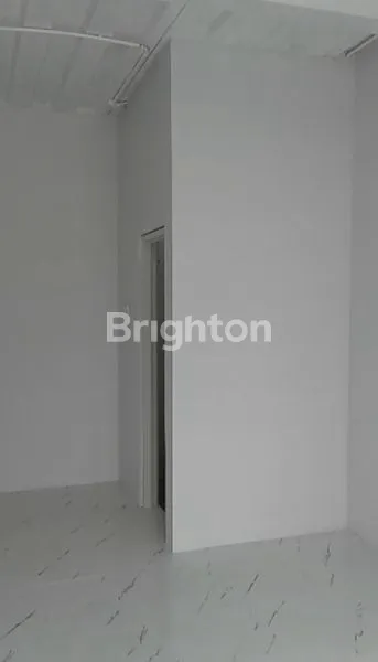 image TOKO STRATEGIS SIAP USAHA DEKAT PASAR MODERN KARAWACI TANGERANG (3)