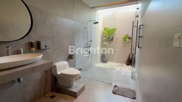 image VILLA EKSKLUSIF 4 KT DEKAT PANTAI GUMICIK, GIANYAR (7)