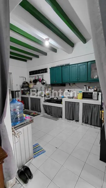 image RUMAH BONUS RUKO DI DEPOK. COCOK UNTUK USAHA KARENA BERADA DI PINGGIR JALAN. (7)