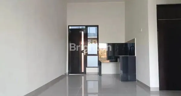 image RUMAH CLUSTER FANINDO (3)