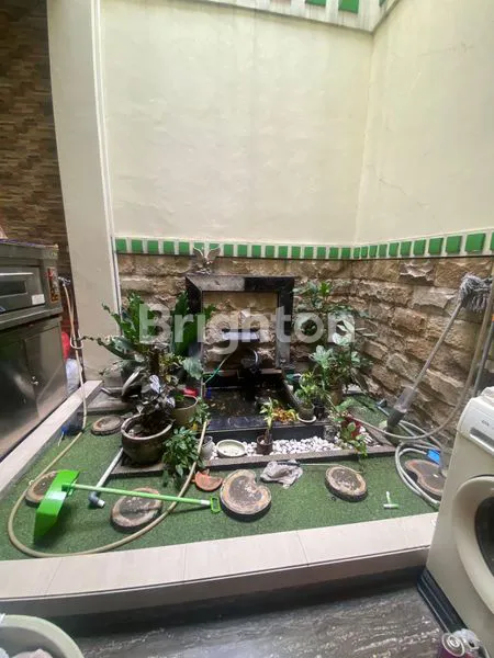 image DIJUAL RUMAH WISMA LIDAH KULON SIAP HUNI LOKASI STRATEGIS (2)