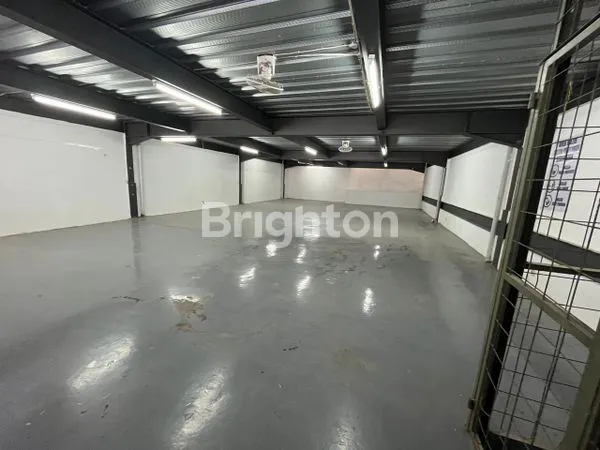 image GUDANG STRATEGIS DI ELANG LAUT, PIK, 3 LANTAI & LIFT (4)