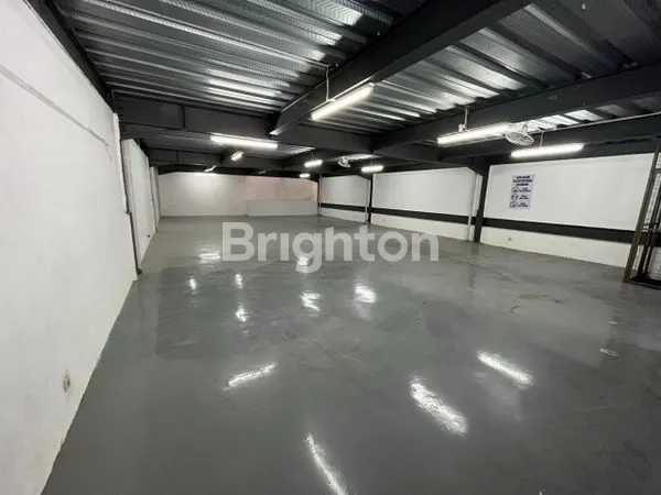 image GUDANG STRATEGIS DI ELANG LAUT, PIK, 3 LANTAI & LIFT (1)