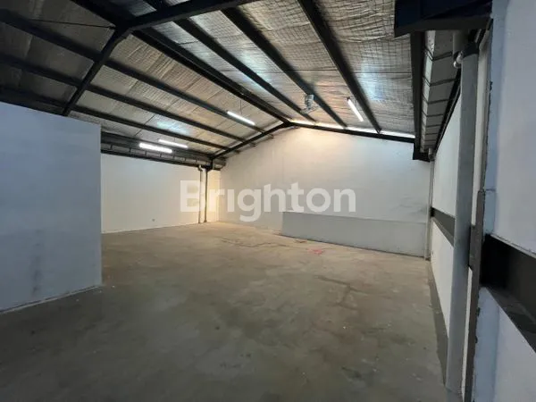 image GUDANG STRATEGIS DI ELANG LAUT, PIK, 3 LANTAI & LIFT (2)