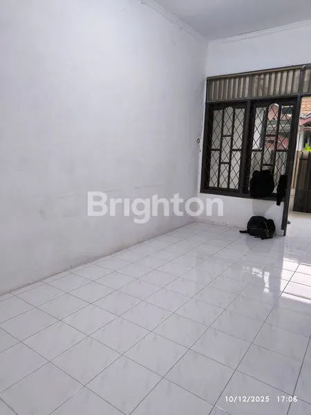 image RUMAH SIAP HUNI DI CIOMAS BOGOR (2)