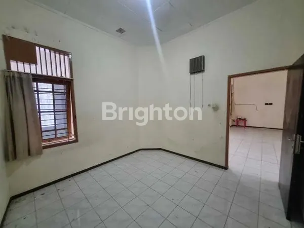 image HITUNG TANAH TERAWAT ROW 3. DHARMAHUSADA MAS,MULYOSARI,BABATAN PANTAI MENTARI,MANYAR TIRTOYOSO,PAKUWON CITY PURI ASRI GRIYA ASRI,KERTAJAYA INDAH,WISMA PERMAI BARAT,RAYA KENJERAN,LEBAK ARUM,UNAIR,ITS,AL AZHAR,MUHAMMADIYAH,WISMA MUKTI,KLAMPIS ANOM (4)