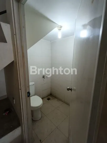 image RUKO 3 LANTAI DIJUAL (2)