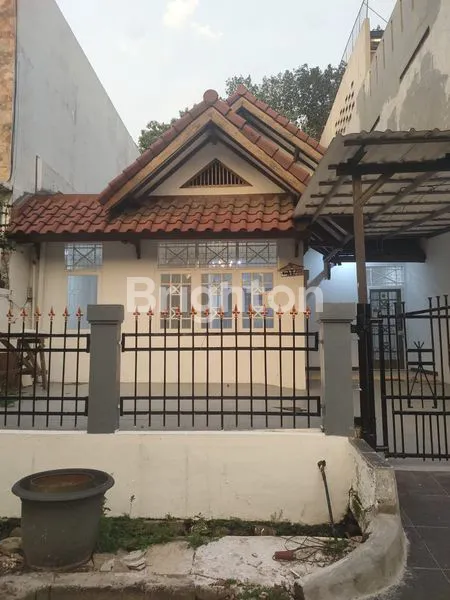 image RUMAH NYAMAN DI BANJAR WIJAYA (1)