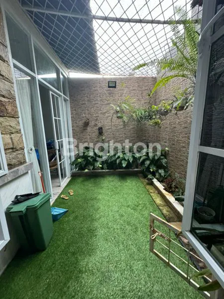 image TOWN HOUSE CANTIK VIEW GN SALAK (8)