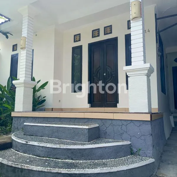 image RUMAH 2 KAMAR TIDUR– LOKASI STRATEGIS UNGGASAN-JIMBARAN,BALI (2)