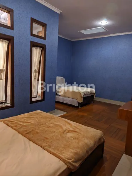 image RUMAH BESAR 5 KT DI PONDOK HIJAU, BANDUNG (7)