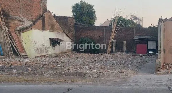 image TANAH PINGGIR JALAN ADISUMARMO KARANGANYAR (1)