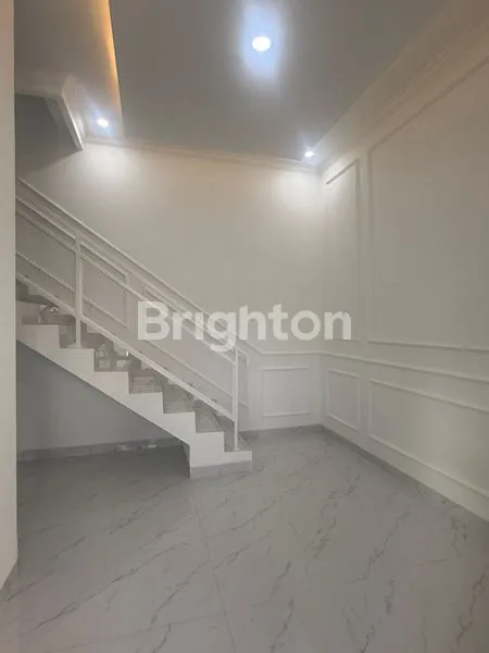 image RUMAH HOOK 2 LANTAI SIAP HUNI DI PRIMA HARAPAN REGENCY (7)