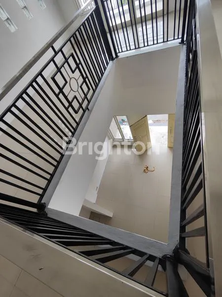 image RUMAH DI JUAL CEPAT (1)