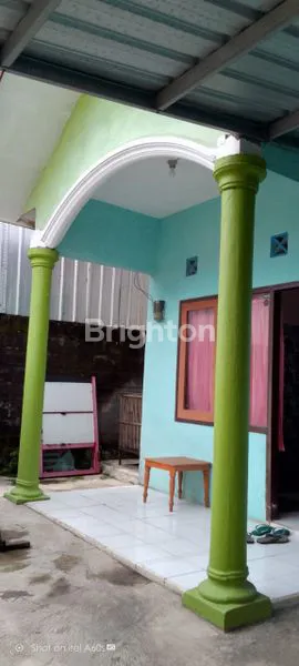 image RUMAH BAGUS SIAP HUNI DI MONDOROKO SINGOSARI KOTA MALANG JUAL RUMAH LOKASI STRATEGIS , SIAP HUNI BEBAS BANJIR LINGKUNGAN NYAMAN AMAN (4)