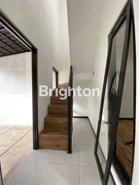 image RUMAH BARU MODERN 2 LT SIAP HUNI LOKASI STRATEGIS DI SUKUN KOTA MALANG DEKAT UNIV KANJURUHAN (4)