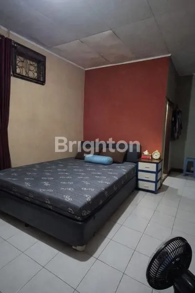 image RUMAH TUA DIJUAL MURAH LOKASI SANGAT STRATEGIS (2)