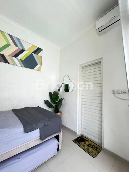 image DIJUAL RUMAH VILLA 2 LANTAI FULL FURNISHED AREA BATU TENGAH KOTA STRATEGIS POTENSI CUAN SIAP HUNI SIAP DI SEWAKAN DEKAT ALUN ALUN BATU (6)