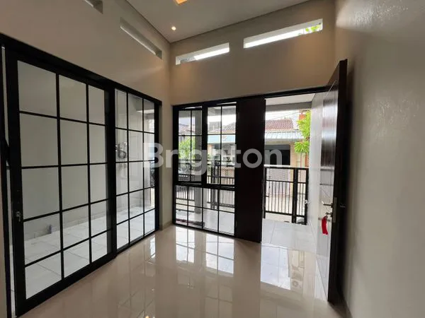 image RUMAH RAPI DESIGN KEKINIAN SIAP HUNI (3)