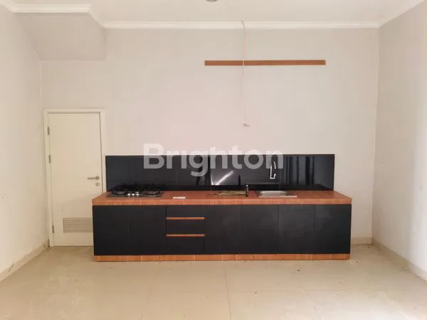 image RUMAH MEWAH SIAP HUNI DI WATERFRONT CITY,TANJUNG BUNGA (7)