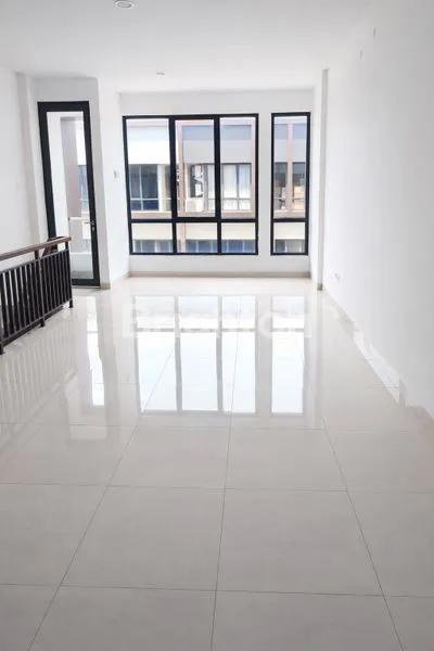 image RUKO 3 LANTAI DI NORTHRIDGE BSD, LOKASI PRIME & HIGH TRAFFIC (2)