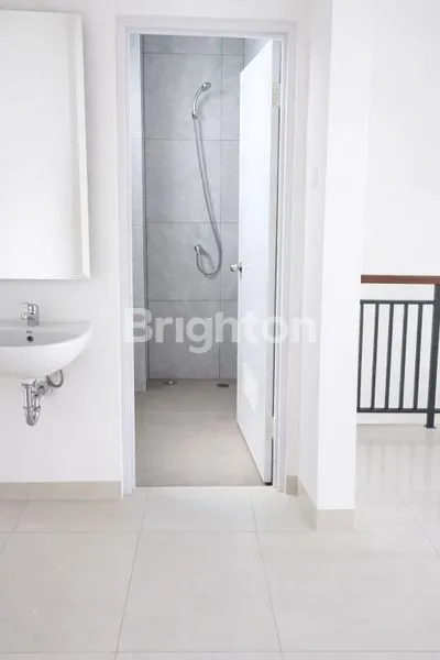 image RUKO 3 LANTAI DI NORTHRIDGE BSD, LOKASI PRIME & HIGH TRAFFIC (7)