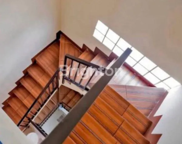 image RUMAH KOS 3 LT CANTIK TANJUNG DUREN (2)