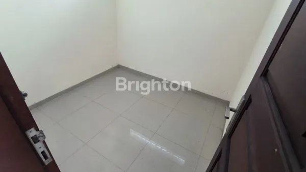 image RUMAH SIAP HUNI, SHM, LT 427M² LB 600M² (7)