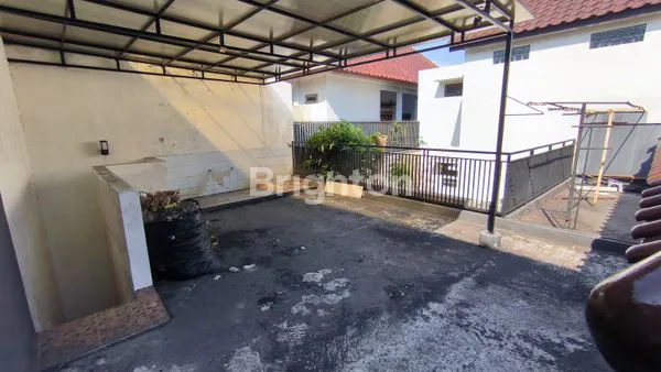 image RUMAH SIAP HUNI, SHM, LT 427M² LB 600M² (5)