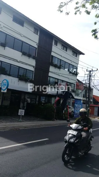 image RUKO PINGGIR JALAN BERAWA AREA RAMAI REKOMEND UNTUK MEMBANGUN BISNIS (6)