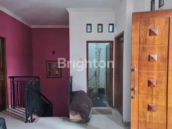 image RUMAH 2 LANTAI SIAP HUNI, LT 69M² DI PONDOK GEDE (7)