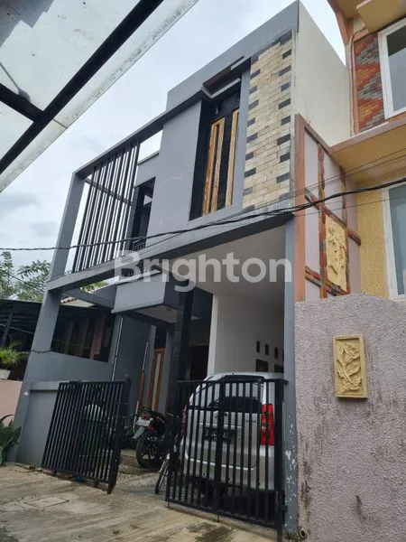 image RUMAH 2 LANTAI SIAP HUNI, LT 69M² DI PONDOK GEDE (4)
