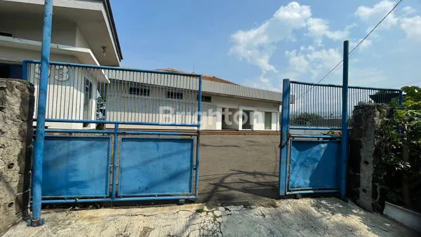 image GEDUNG  LOKASI STRATEGIS DI TENGAH KOTA CIMAHI (3)