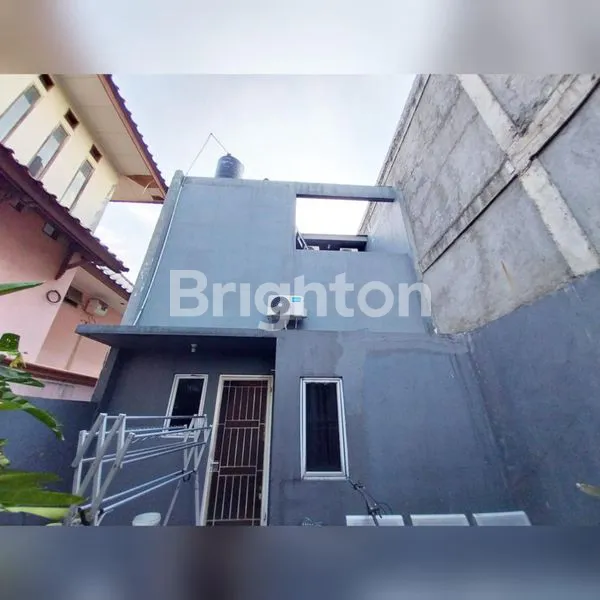 image RUMAH ASRI JOGLO KEMBANGAN JAKARTA BARAT 2 LANTAI SIAP HUNI (2)