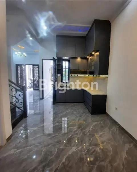 image DIJUAL RUMAH BARU DI CILANDAK (5)