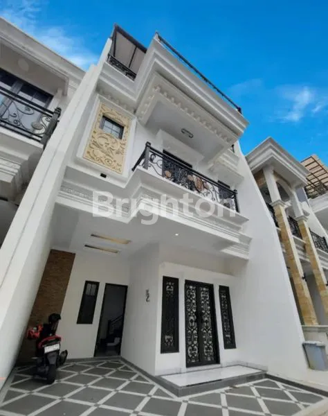 image DIJUAL RUMAH BARU DI CILANDAK (8)
